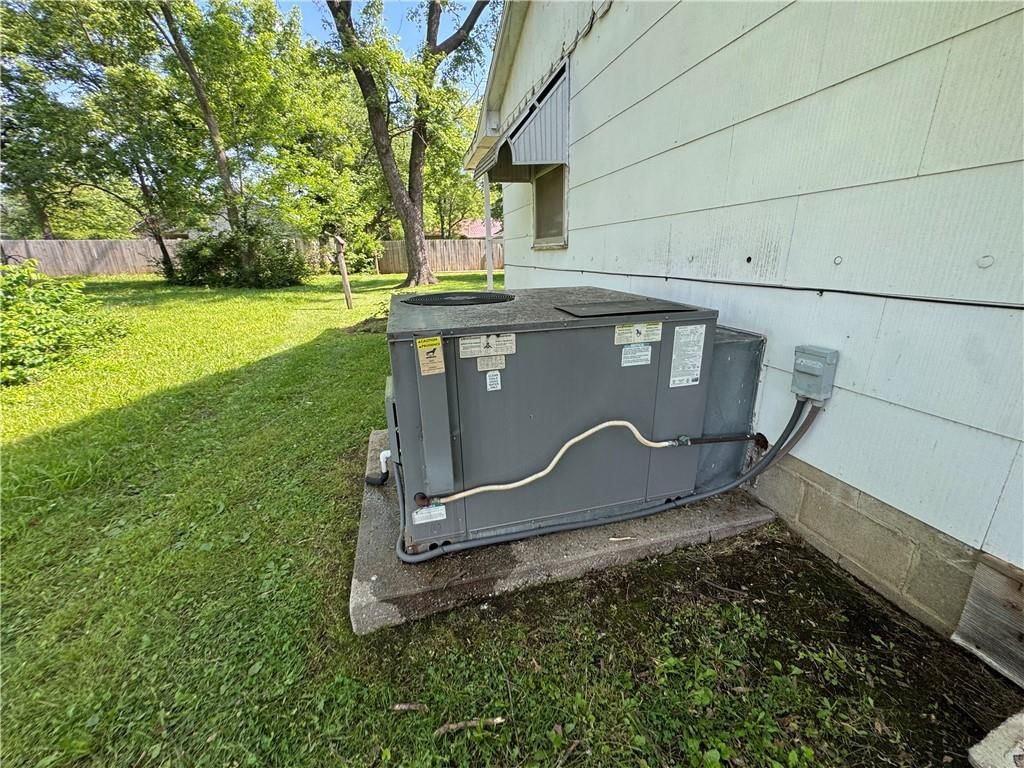 819 W Pine Street — photo 22