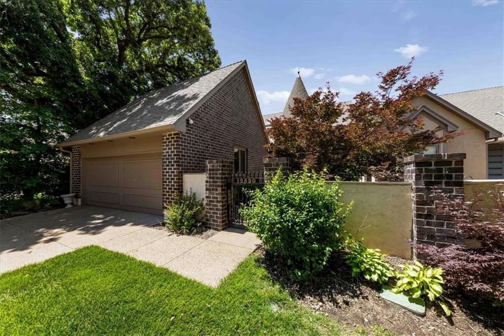 12520 Cedar Street — photo 2