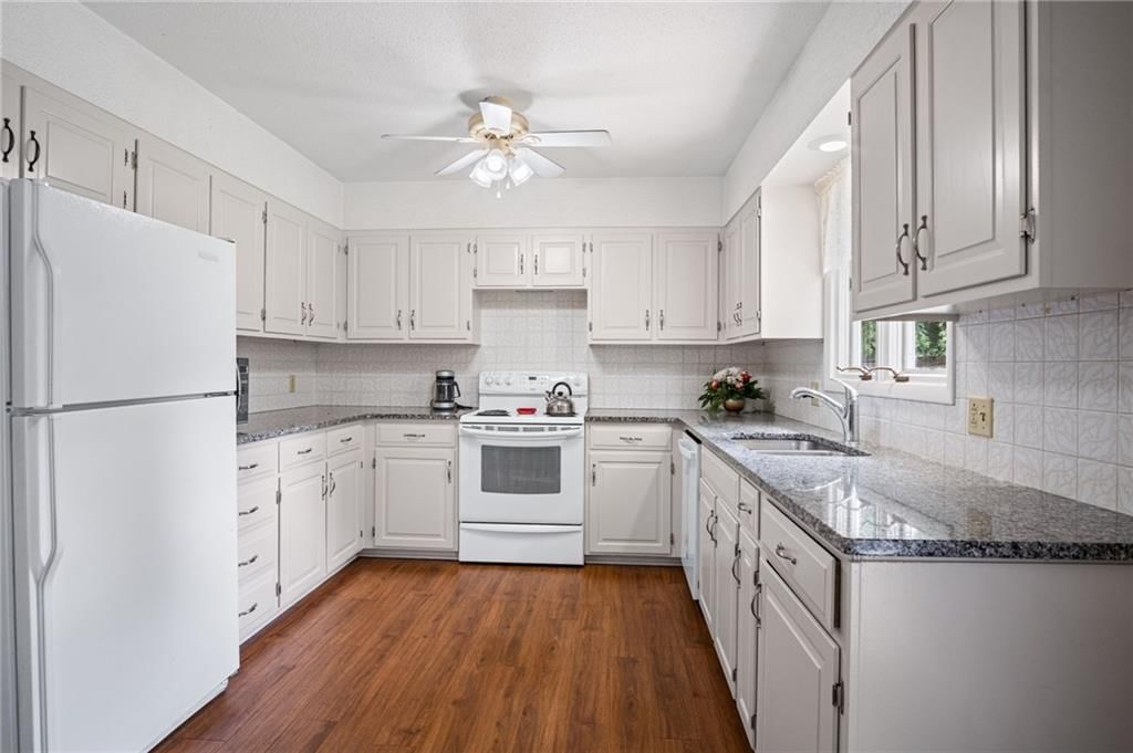 108 Westside Drive — photo 10