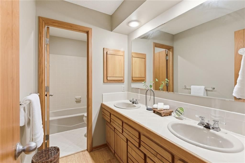 8236 PARK Street — photo 38