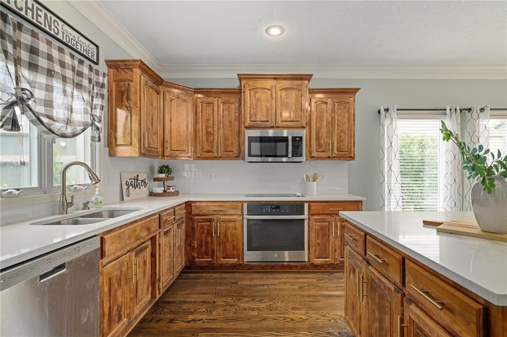 16263 Parkwood Street — photo 17