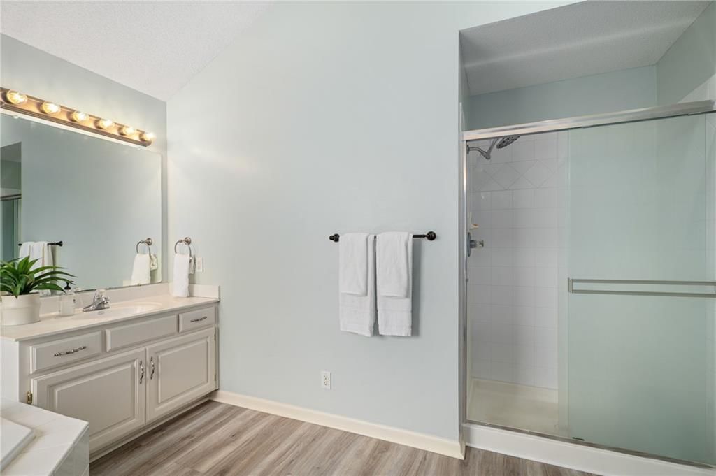 16263 Parkwood Street — photo 21