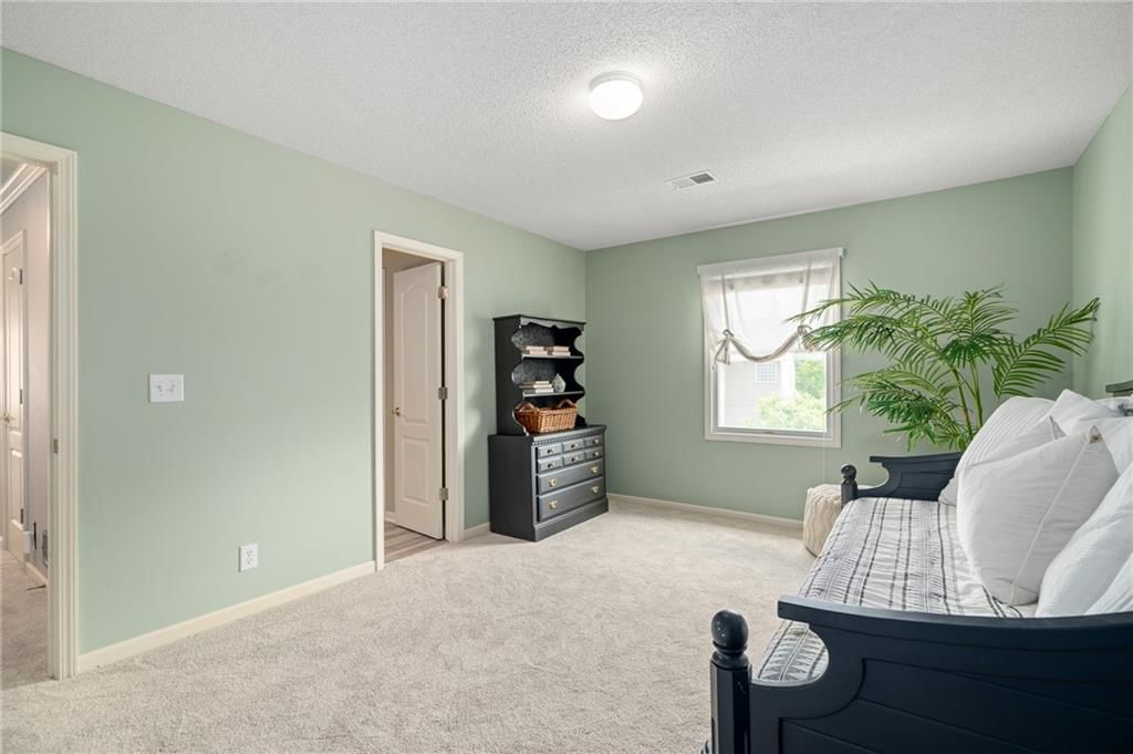 16263 Parkwood Street — photo 31