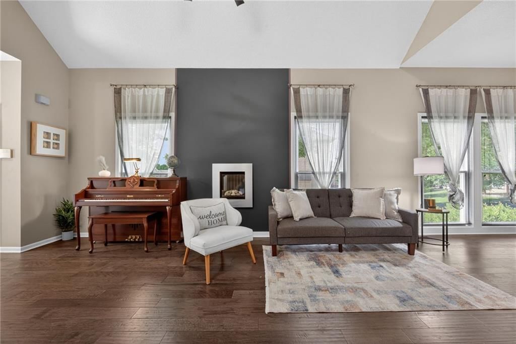 22608 W 73rd Street — photo 5