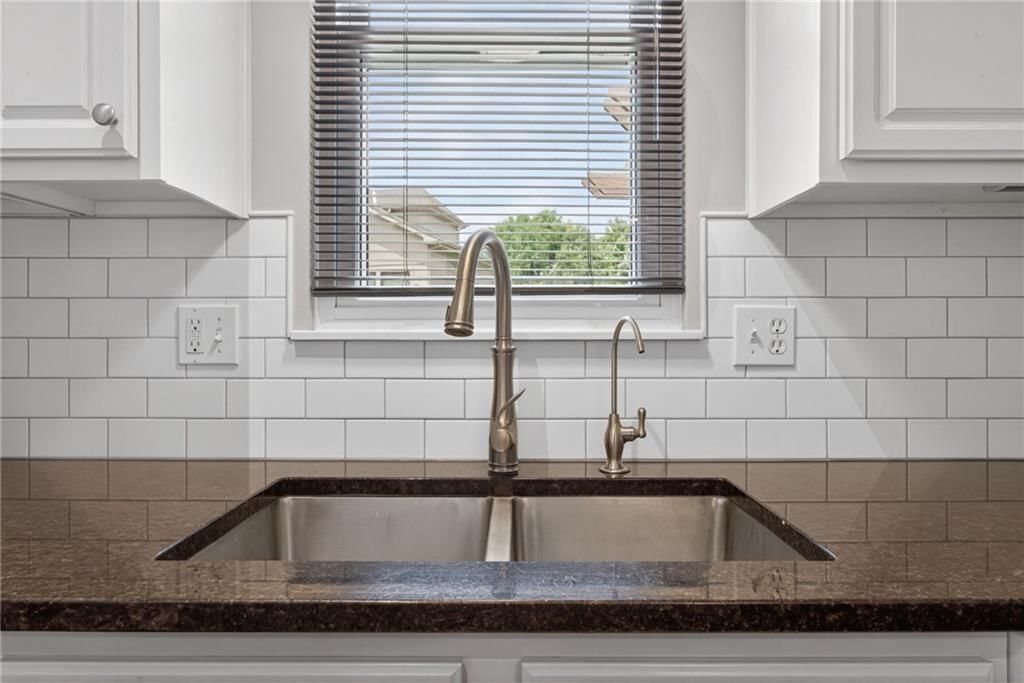 22608 W 73rd Street — photo 15