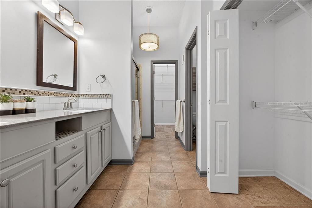 22608 W 73rd Street — photo 21