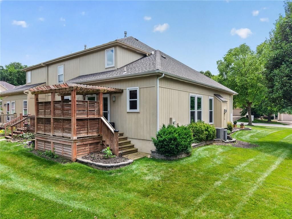 22608 W 73rd Street — photo 37