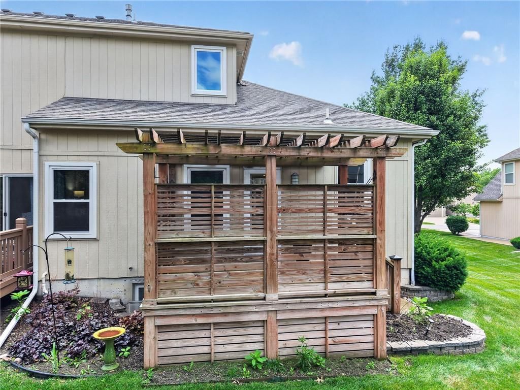 22608 W 73rd Street — photo 39