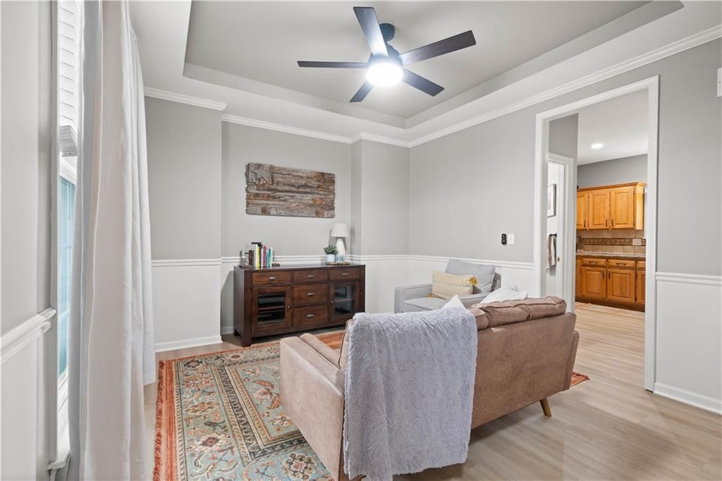 15233 W 139 Terrace — photo 11