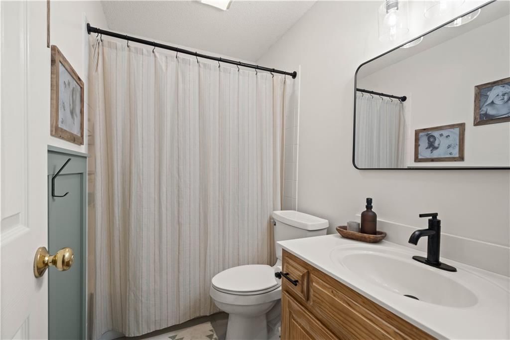 15233 W 139 Terrace — photo 14