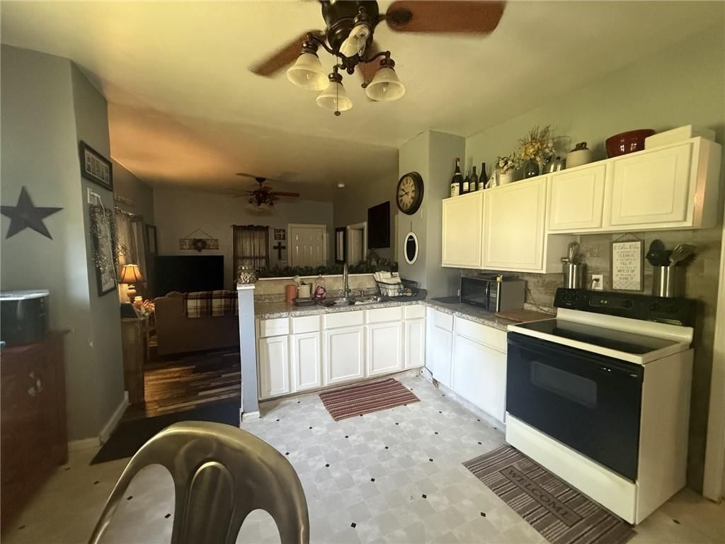 402 Auburn Avenue — photo 4