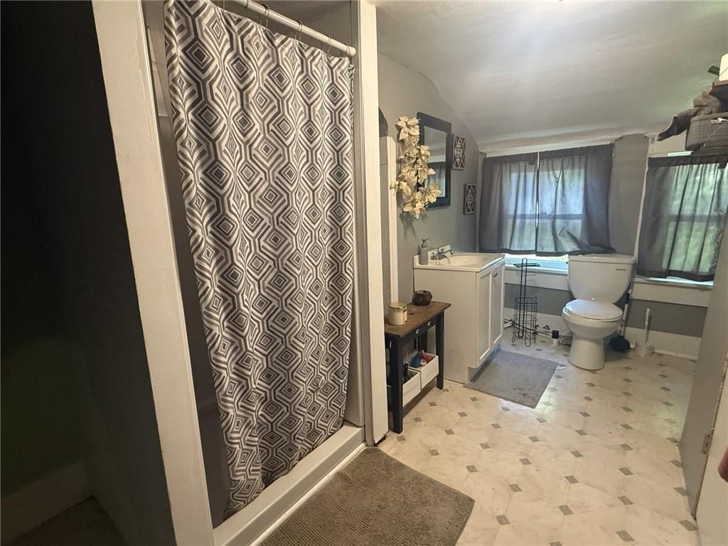402 Auburn Avenue — photo 8
