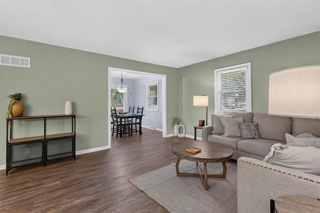 1001 Lakeview Boulevard — photo 4