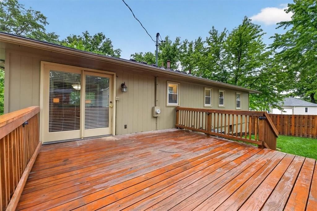 1001 Lakeview Boulevard — photo 24