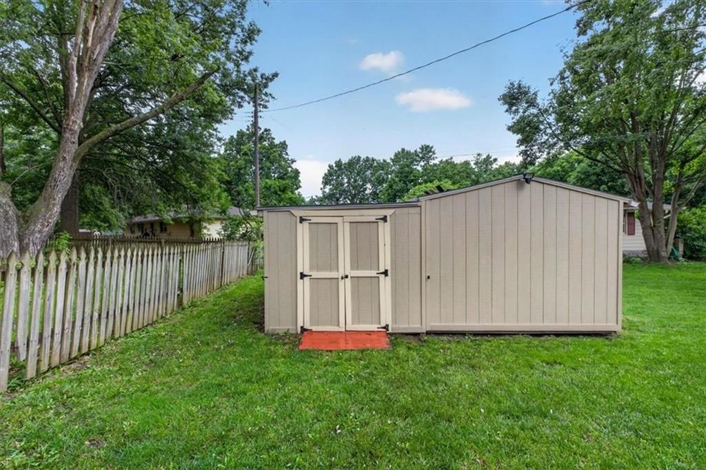 1001 Lakeview Boulevard — photo 35