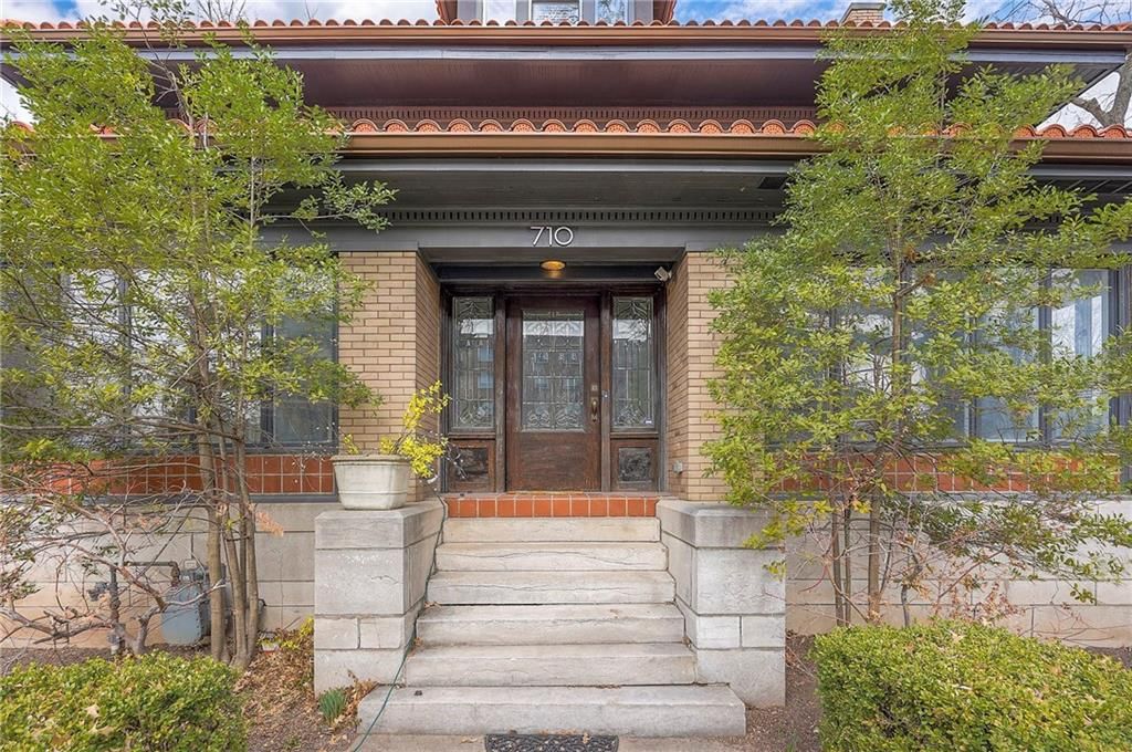 710 E Armour Boulevard — photo 2