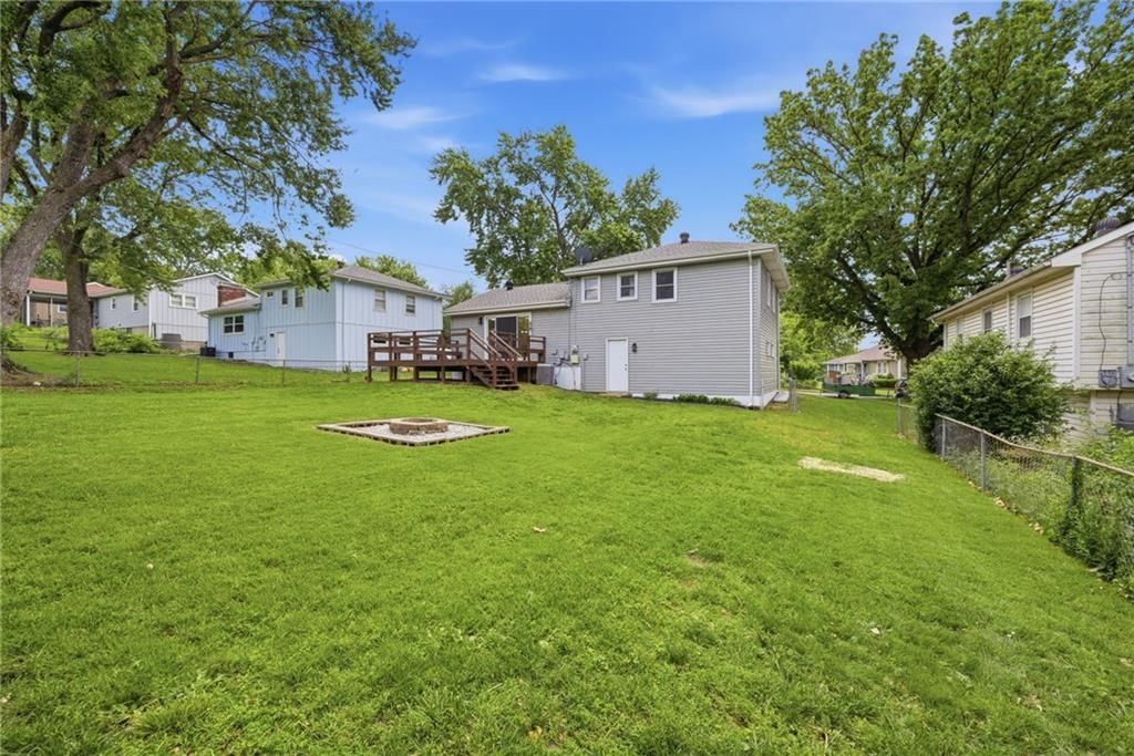 8900 W 69th Street — photo 11