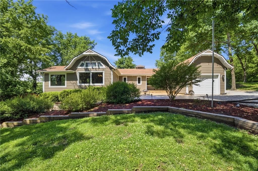 25045 W 215 Street — photo 3