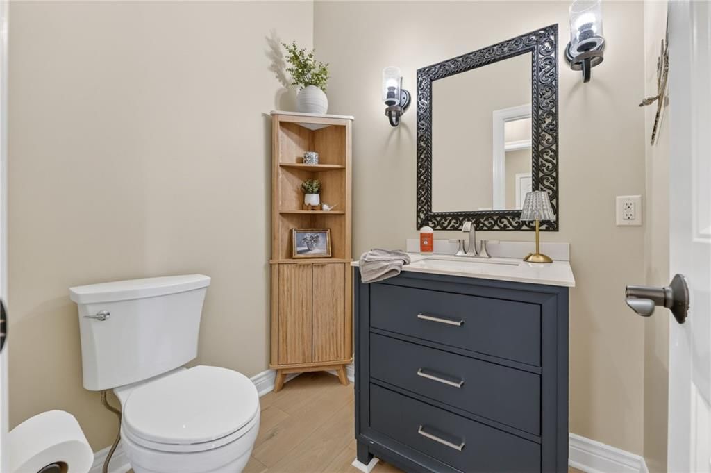 4525 Admiral Byrd Drive — photo 36