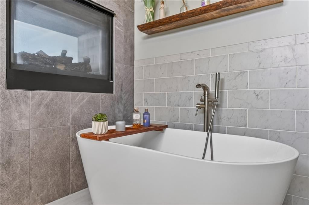 4525 Admiral Byrd Drive — photo 45