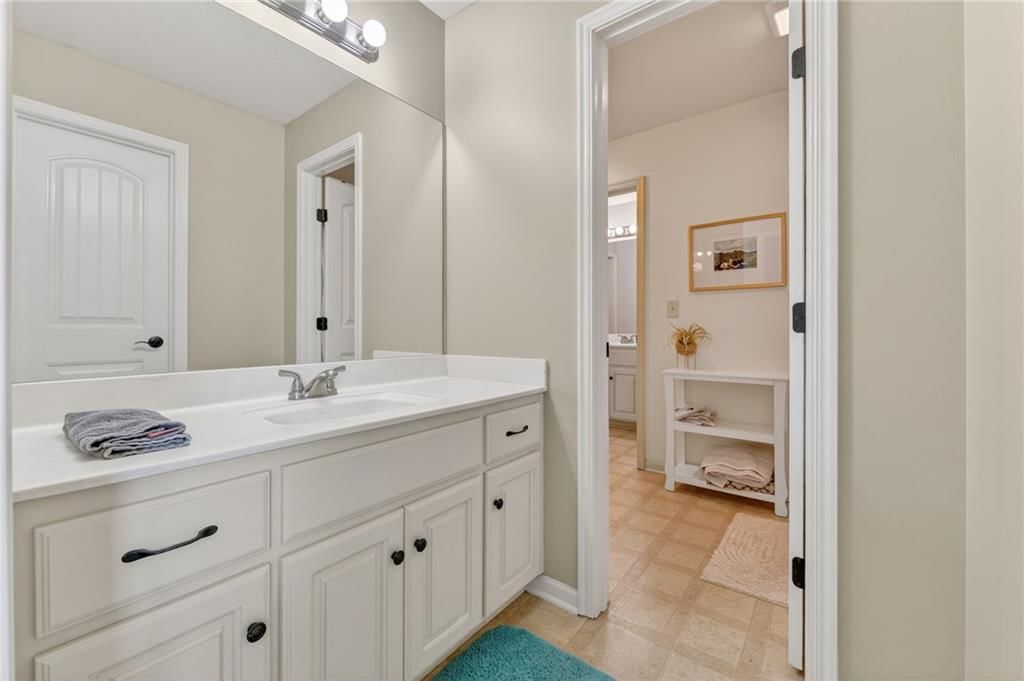 4525 Admiral Byrd Drive — photo 49