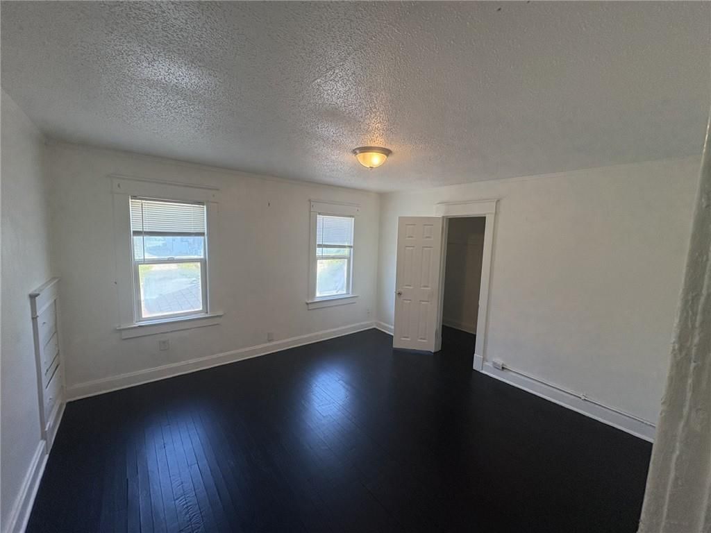 3928 S Benton Avenue — photo 9