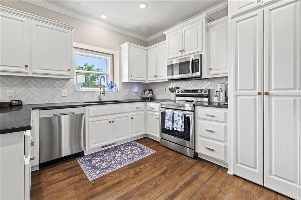 6025 NE 119th Street — photo 35