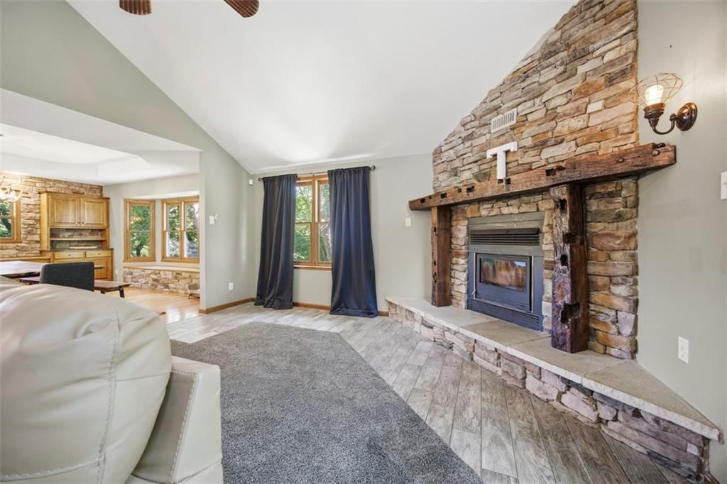11948 Wooded Way Lane — photo 24