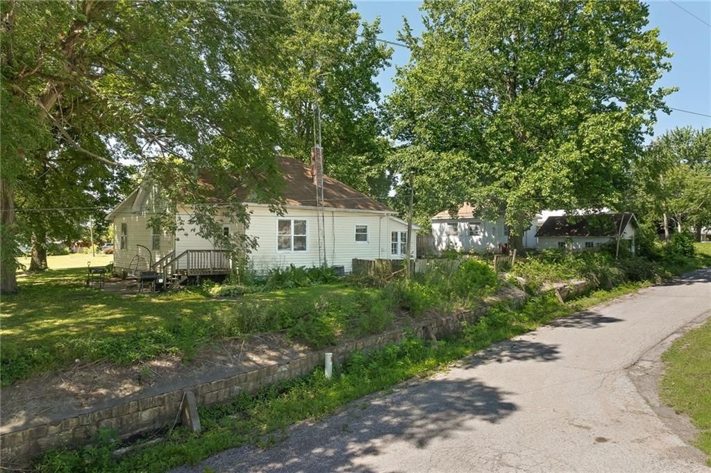 401 N Madison Street — photo 4