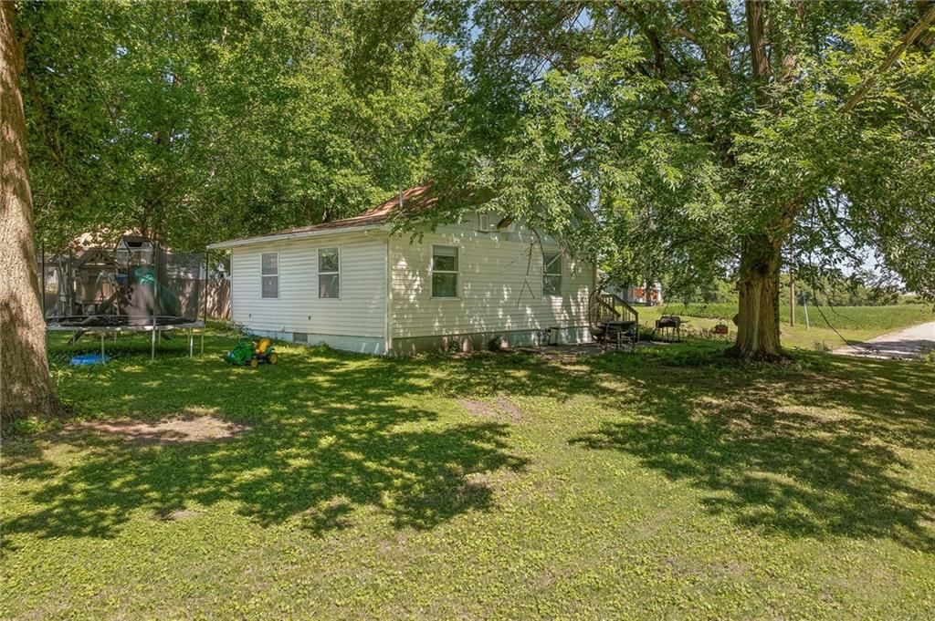 401 N Madison Street — photo 14
