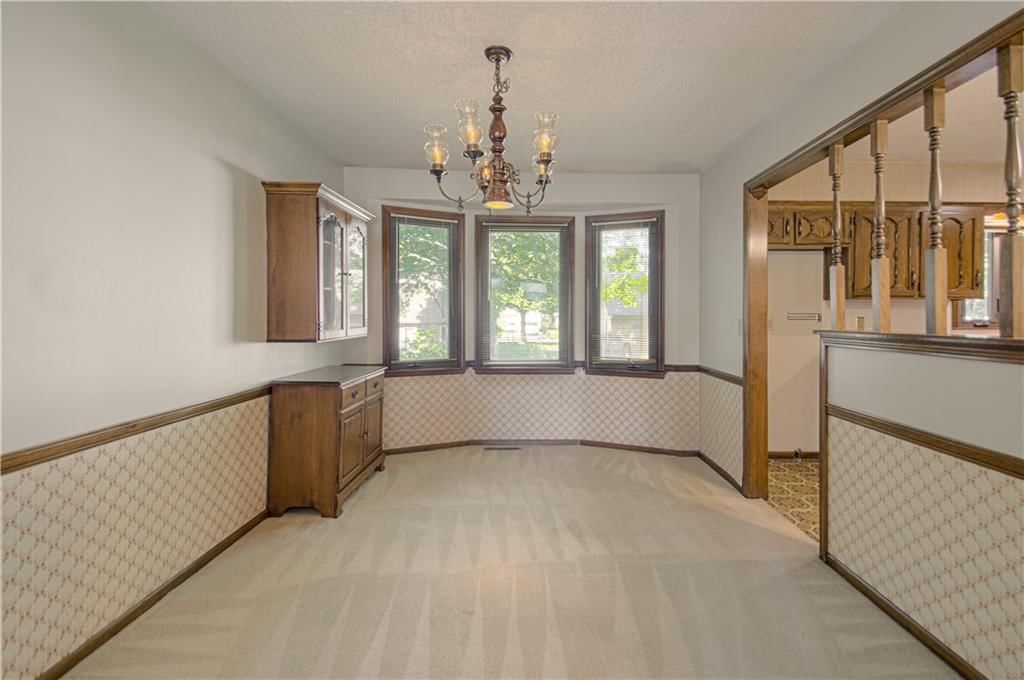 2105 S Kenwood Street — photo 10