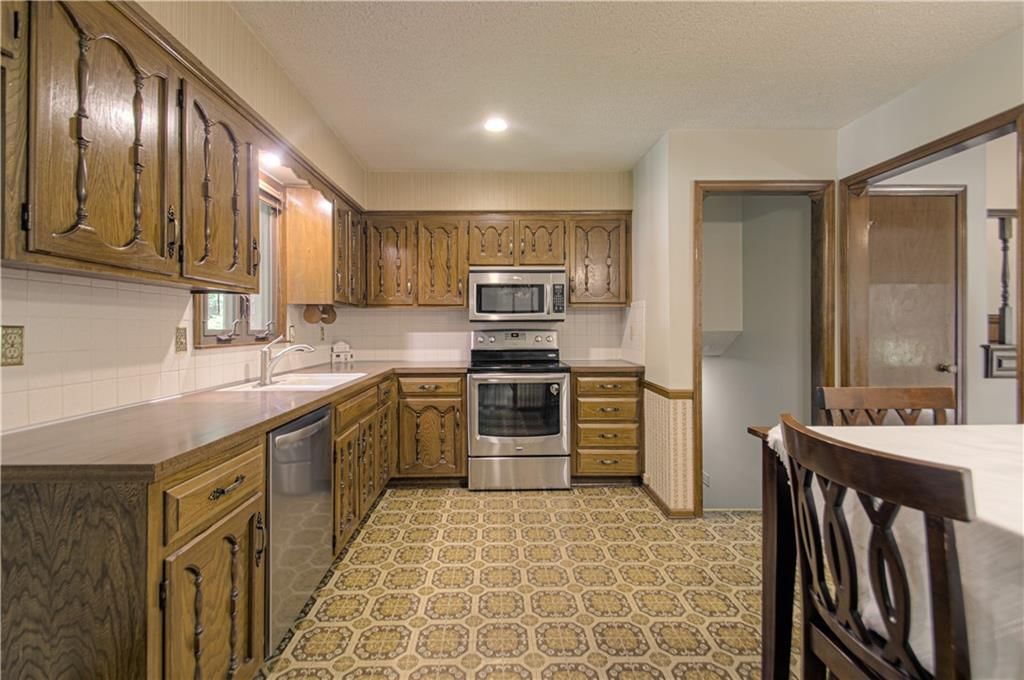 2105 S Kenwood Street — photo 12