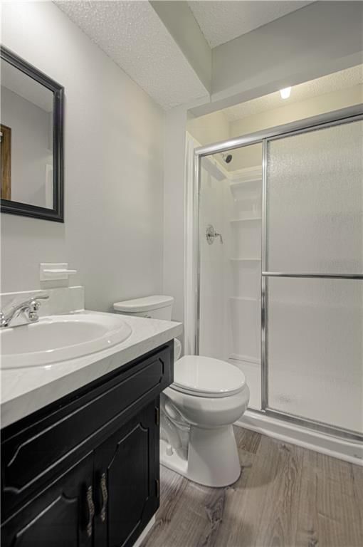 2105 S Kenwood Street — photo 20