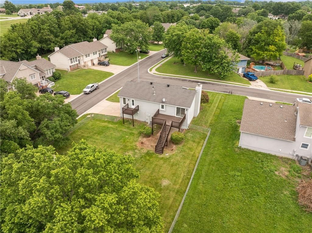 1119 W Pleasant Drive — photo 55