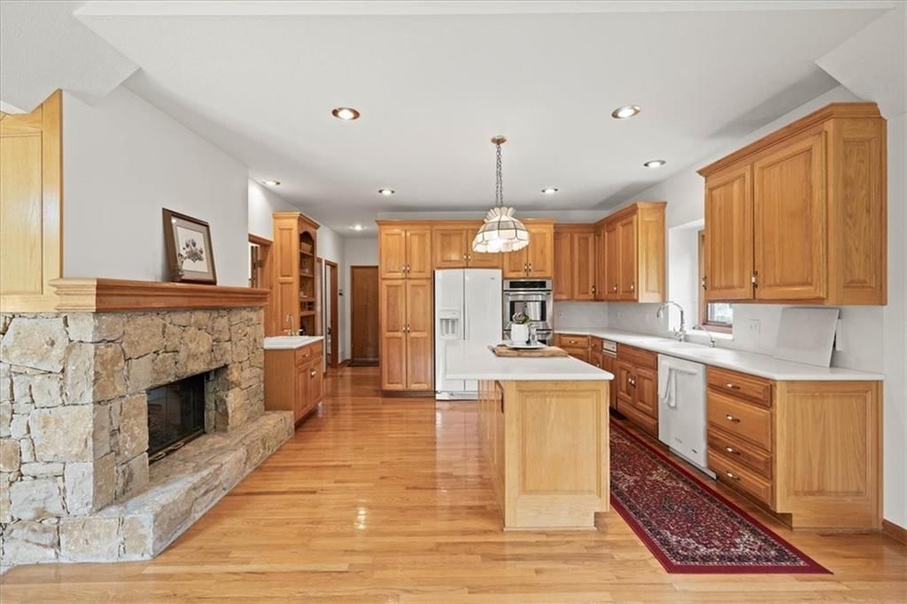 12917 Broadmoor Street — photo 11