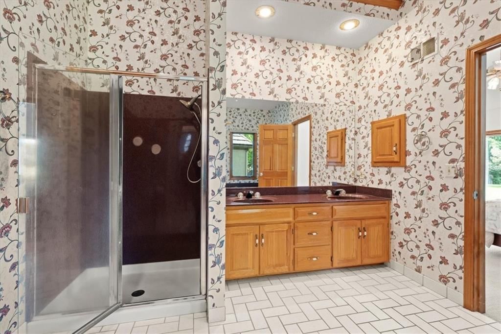 12917 Broadmoor Street — photo 24