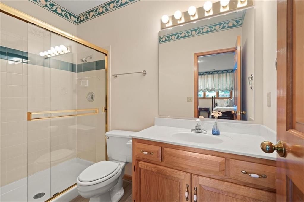 12917 Broadmoor Street — photo 31
