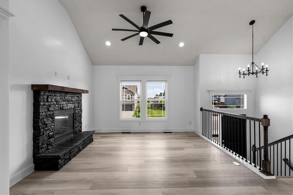 1115 SW 10th Terrace — photo 3