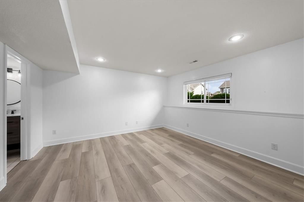 1115 SW 10th Terrace — photo 16