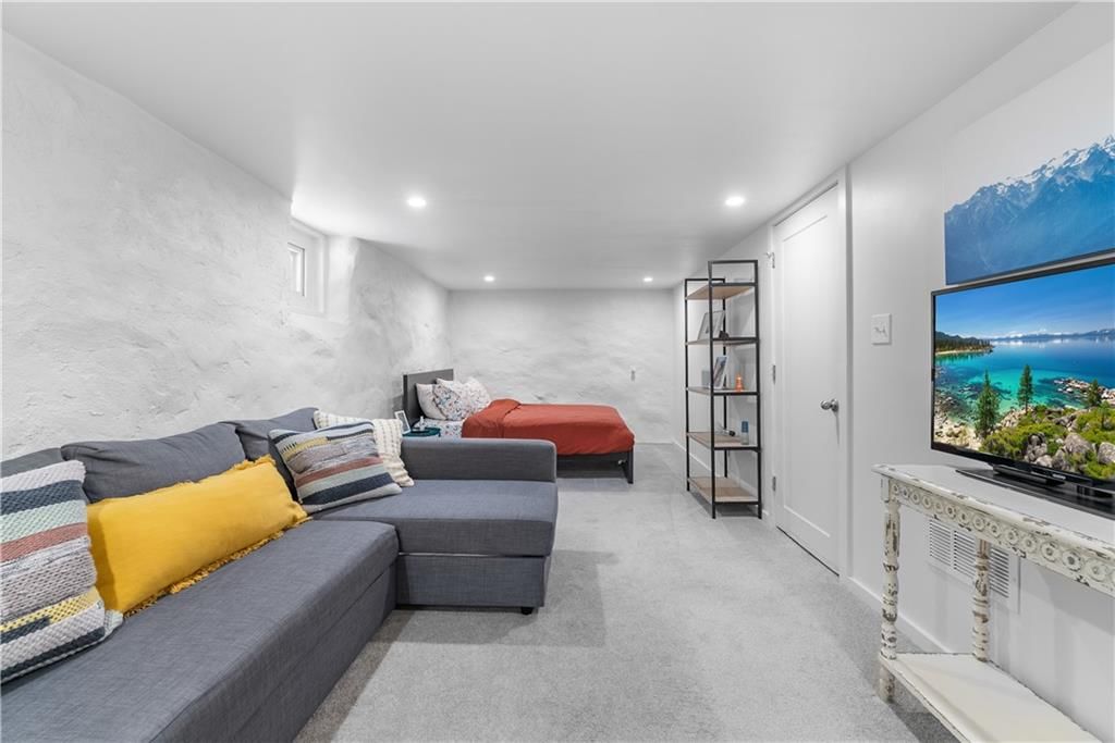 2509 TRACY Avenue — photo 39