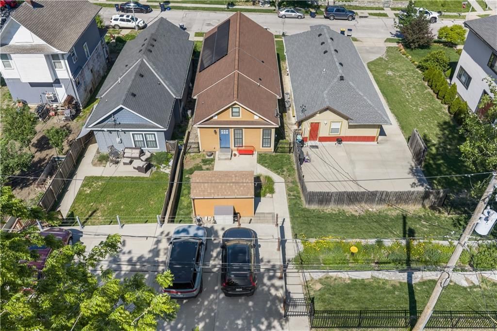 2509 TRACY Avenue — photo 52