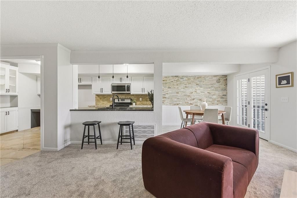 1313 E 123rd Terrace — photo 14