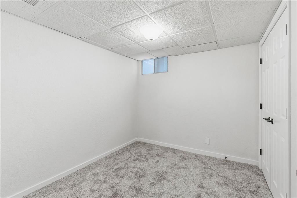 1313 E 123rd Terrace — photo 35