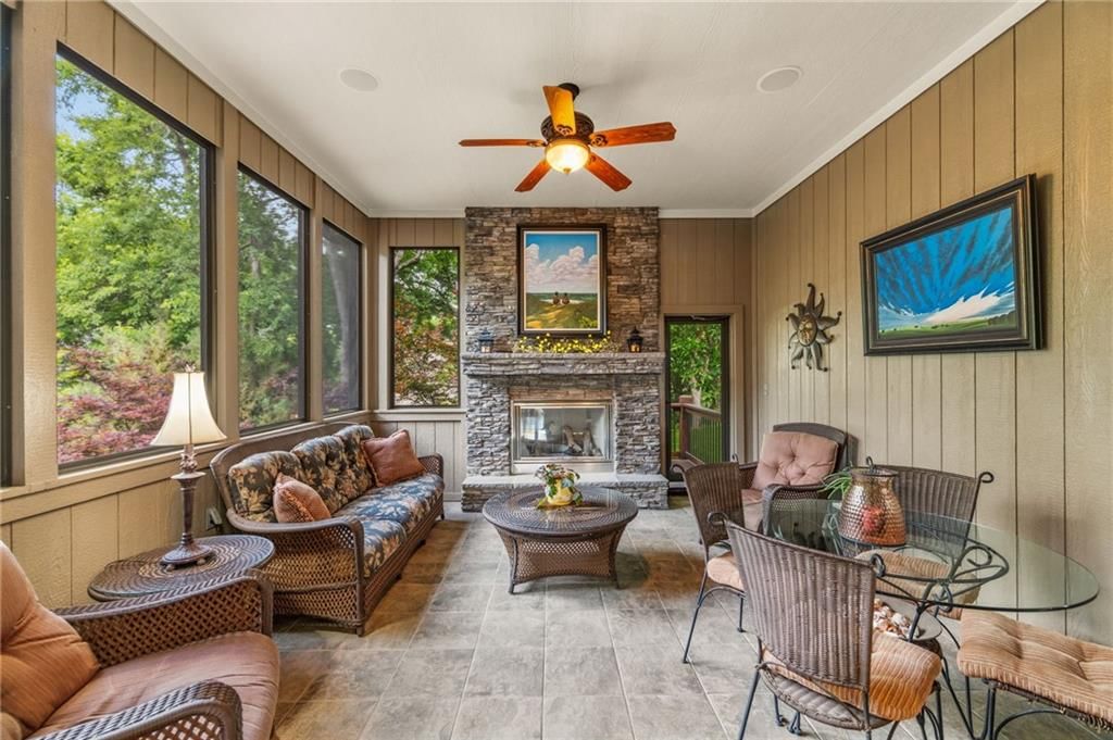 21020 W 81st Place — photo 11