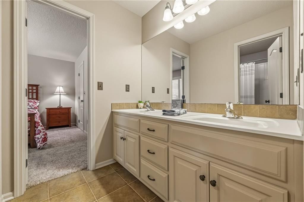 21020 W 81st Place — photo 18