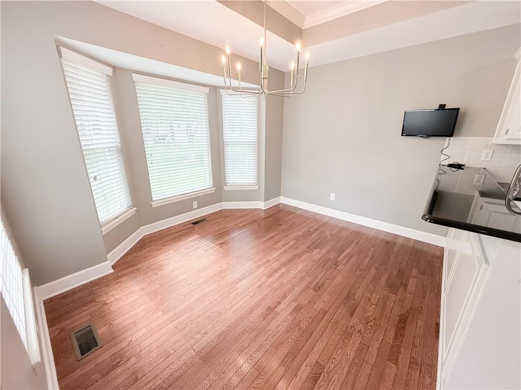134 SW Robert Younger Drive — photo 4
