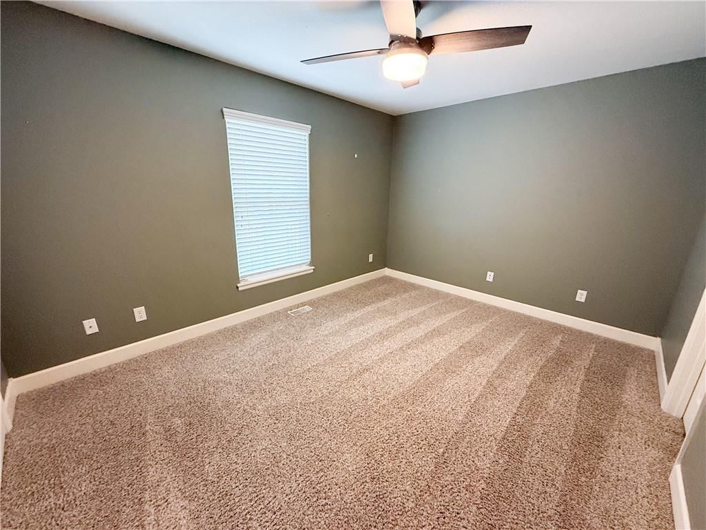 134 SW Robert Younger Drive — photo 13