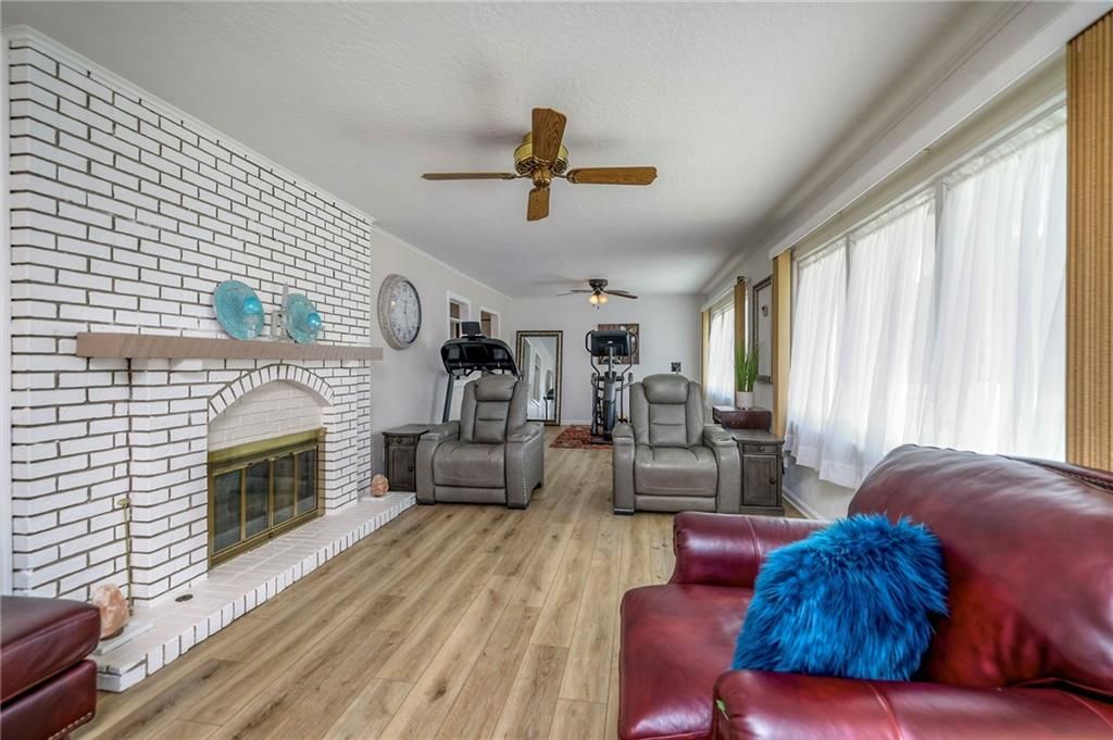 6215 Longview Road — photo 9