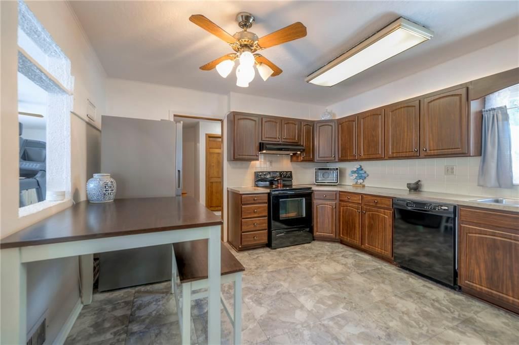 6215 Longview Road — photo 15