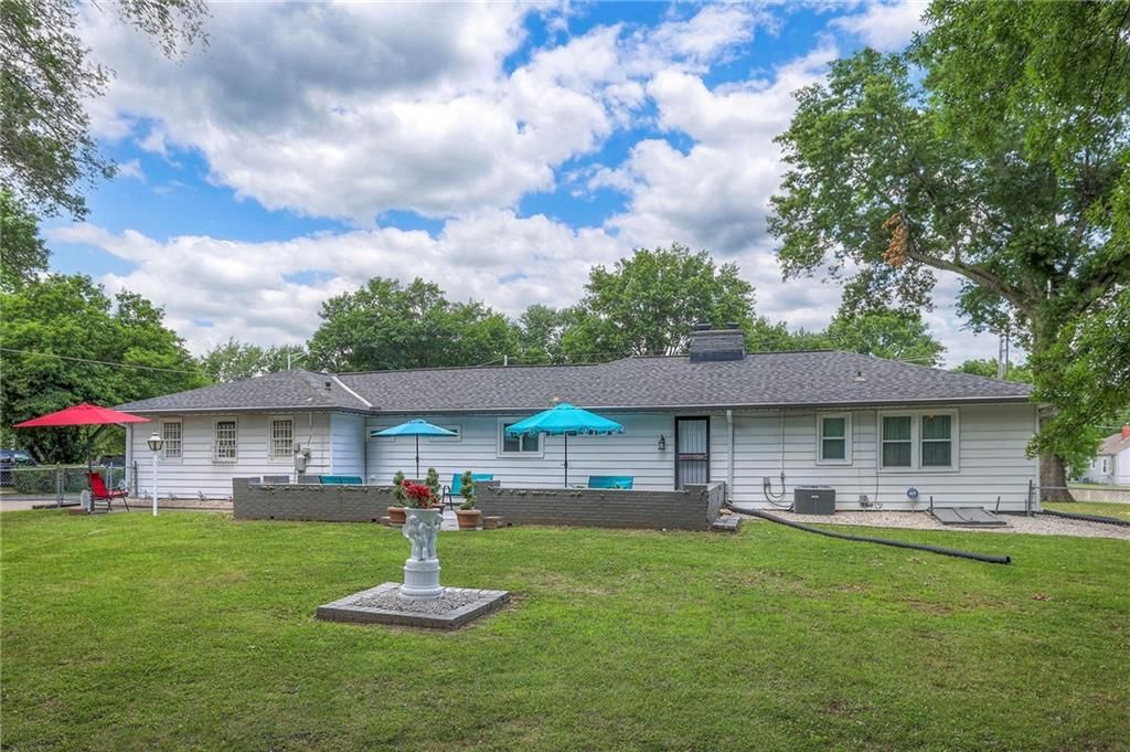 6215 Longview Road — photo 36